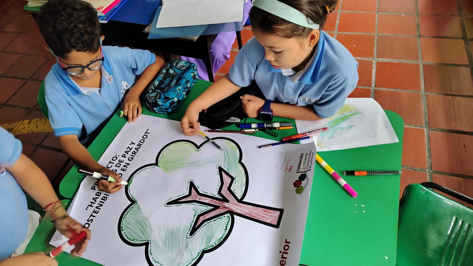 Participantes en jornada de sensibilización ambiental