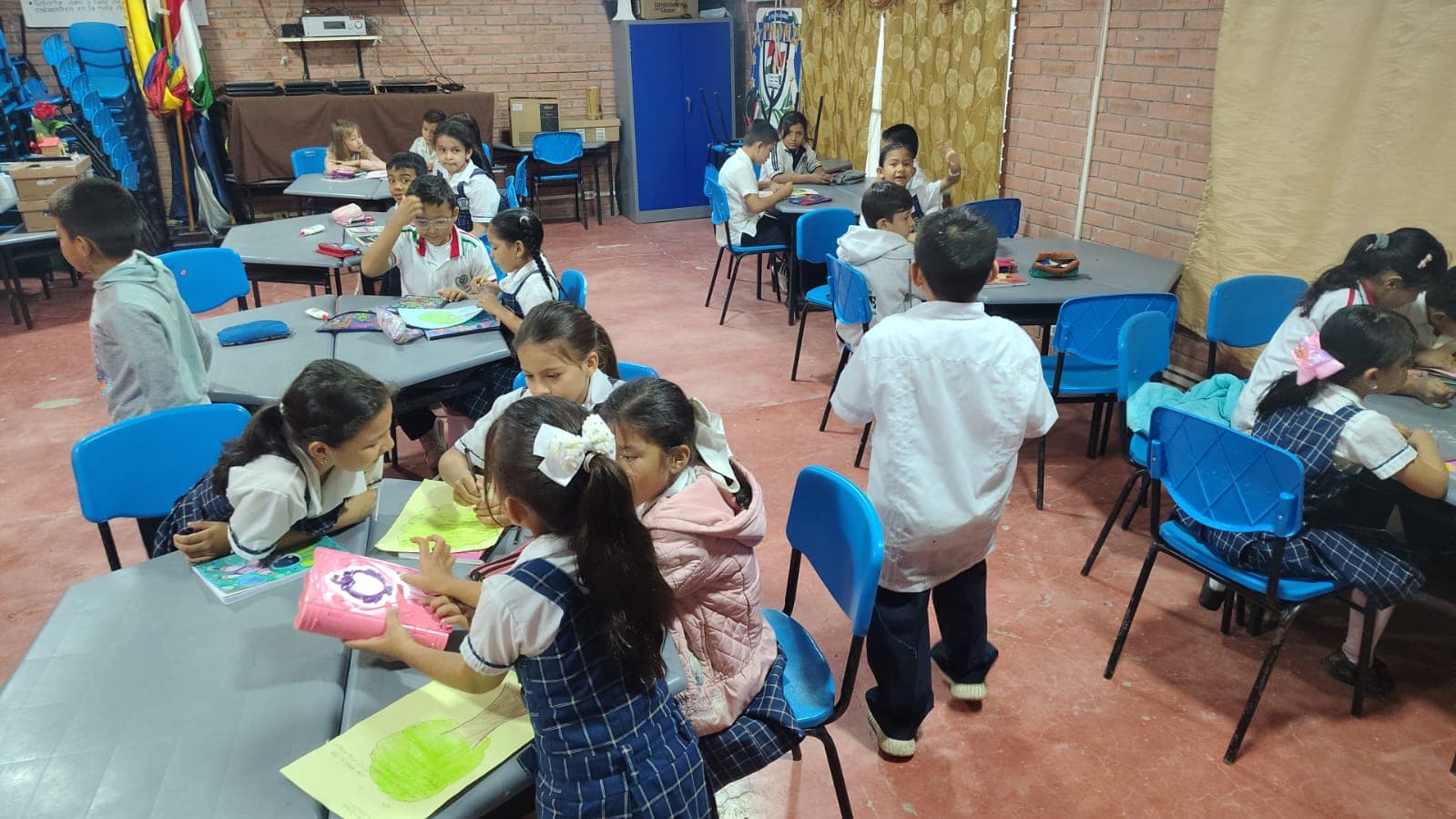 Actividad educativa con niños